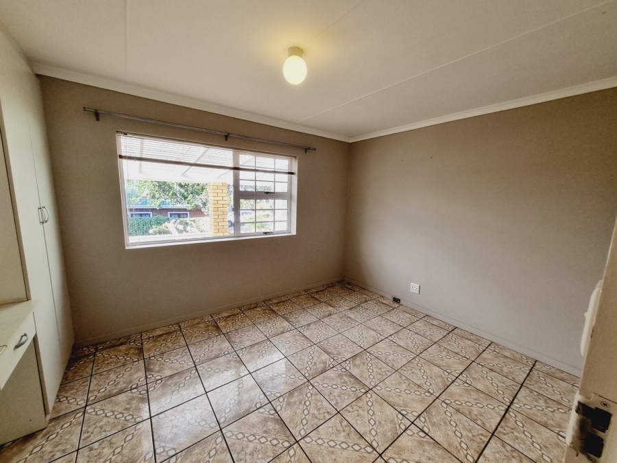 3 Bedroom Property for Sale in Stilbaai Wes Western Cape